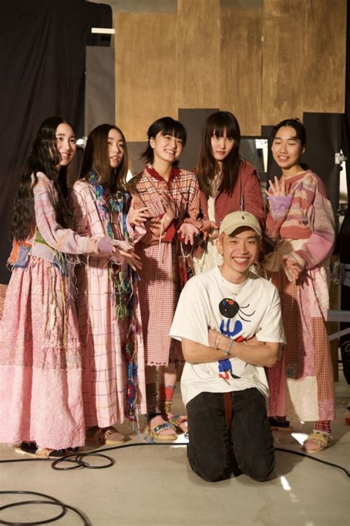 光と影の向こうへ——yusho kobayashiの“物語を着る”創作